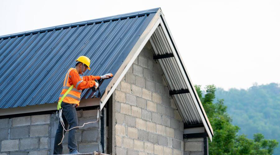 Professional Flat Roofing Installation in Sumner, ME